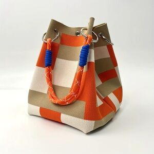 Tiktok Canvas Knit Hook Bag Orange/Tan/Cream Square Pattern Rope Handles w/Rings